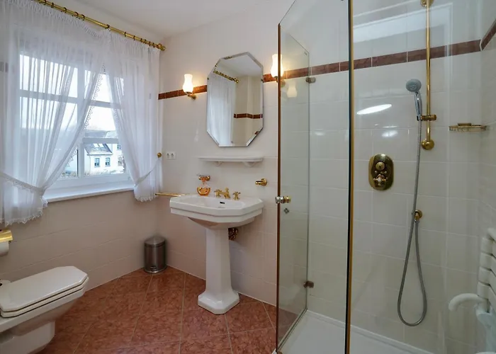 Merle Mit Privatem Indoorpool Hébergement de vacances