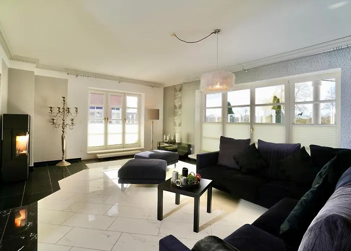 Hébergement de vacances Merle Mit Privatem Indoorpool *